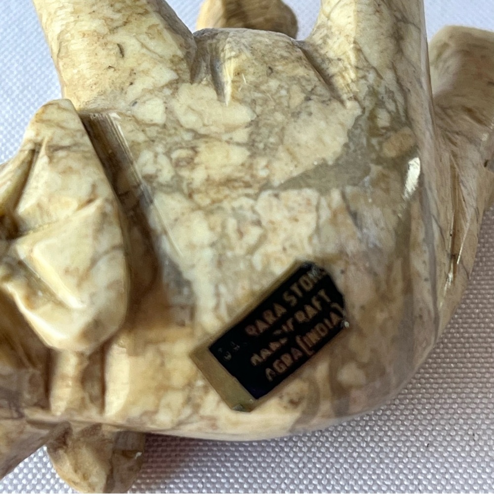 Hand Carved Para Stone Elephant From India - Picture 6 of 7